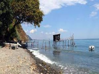 Uçmak Dere Kamp Alanı